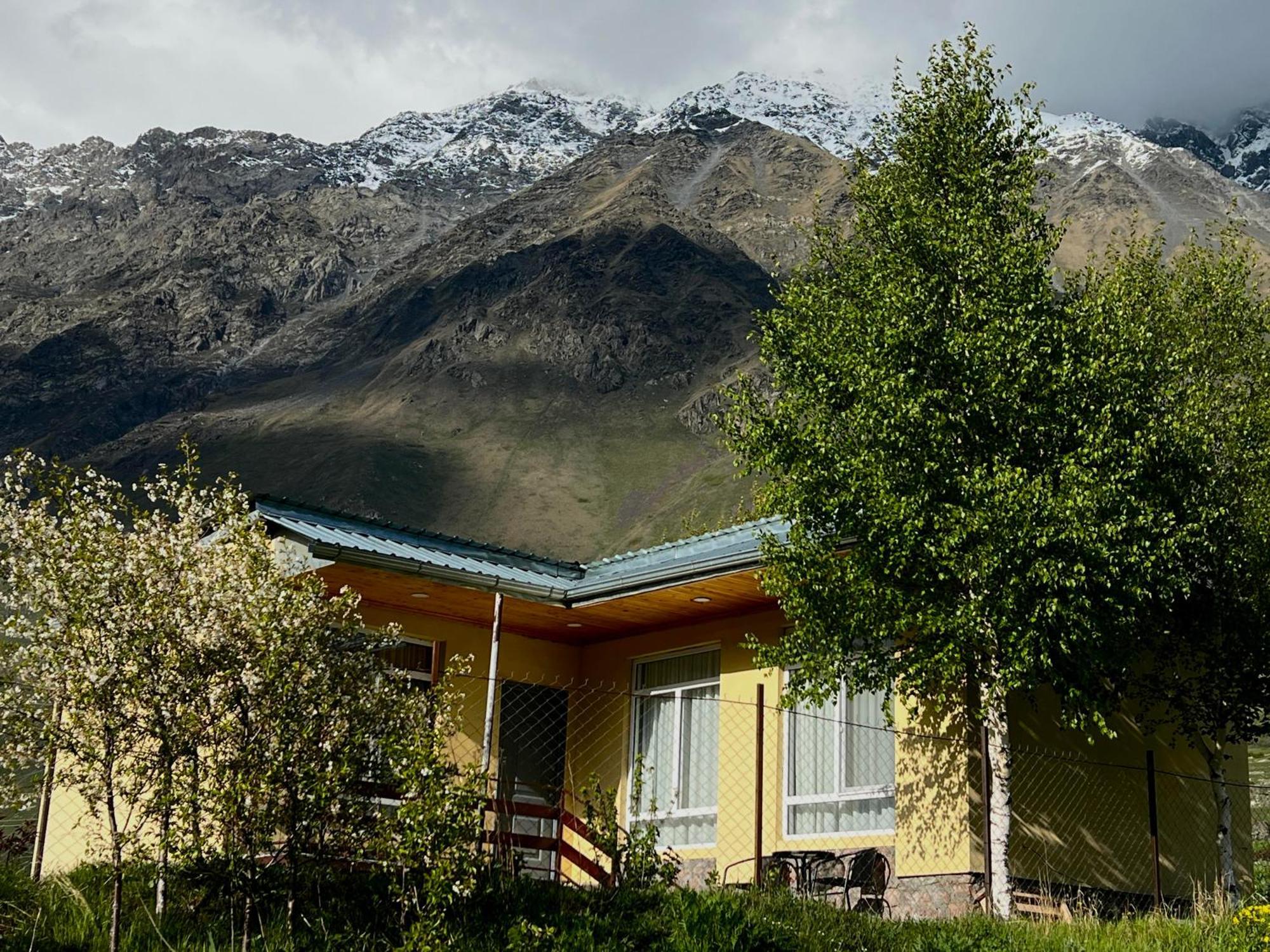 Mountain Kazbegi Apartment Exterior foto